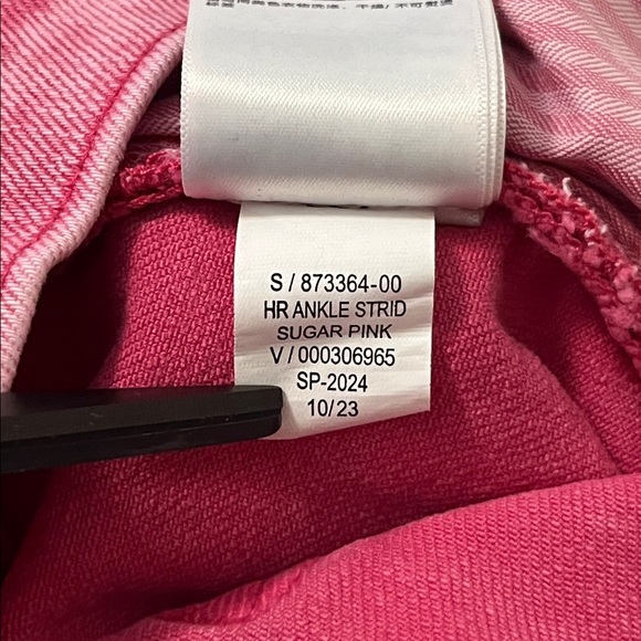 Gap High Rise Stride Ankle Jeans in Sugar Pink - Picture 11 of 15